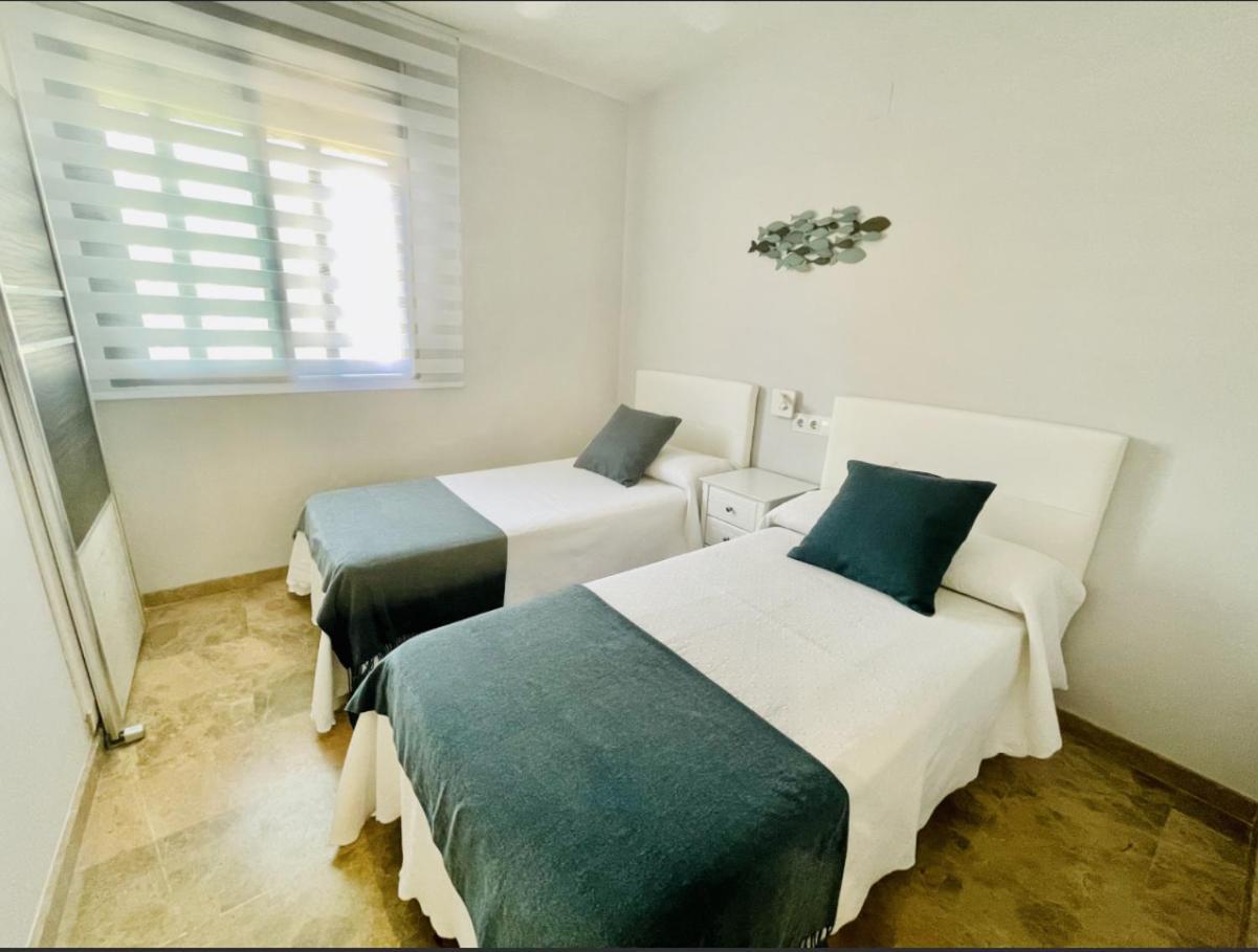 Apartamento Playa De Poniente Benidorm - Torre Dos Calas Ngoại thất bức ảnh